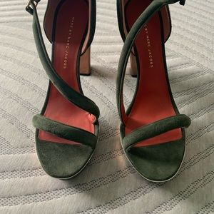 Stunning Marc by Marc Jacobs chunky heels